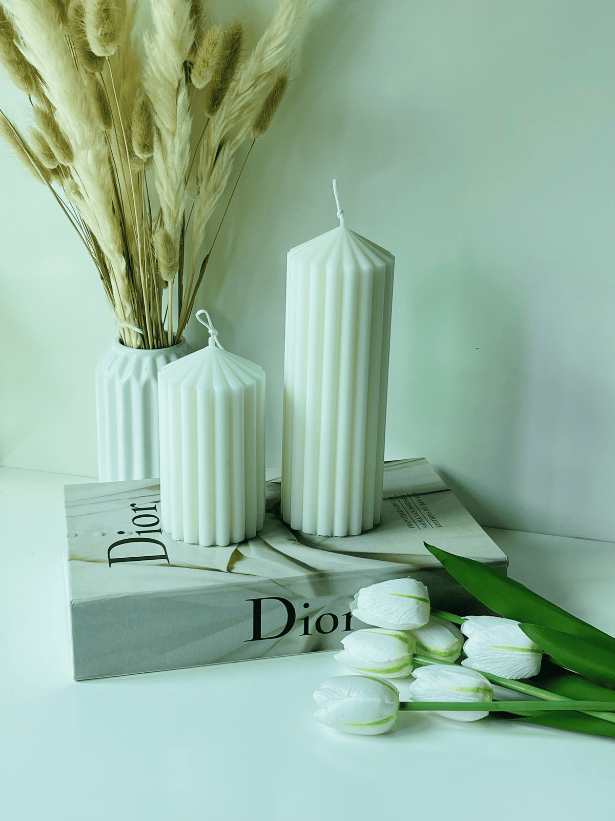 Chunky Ribbed Pillar